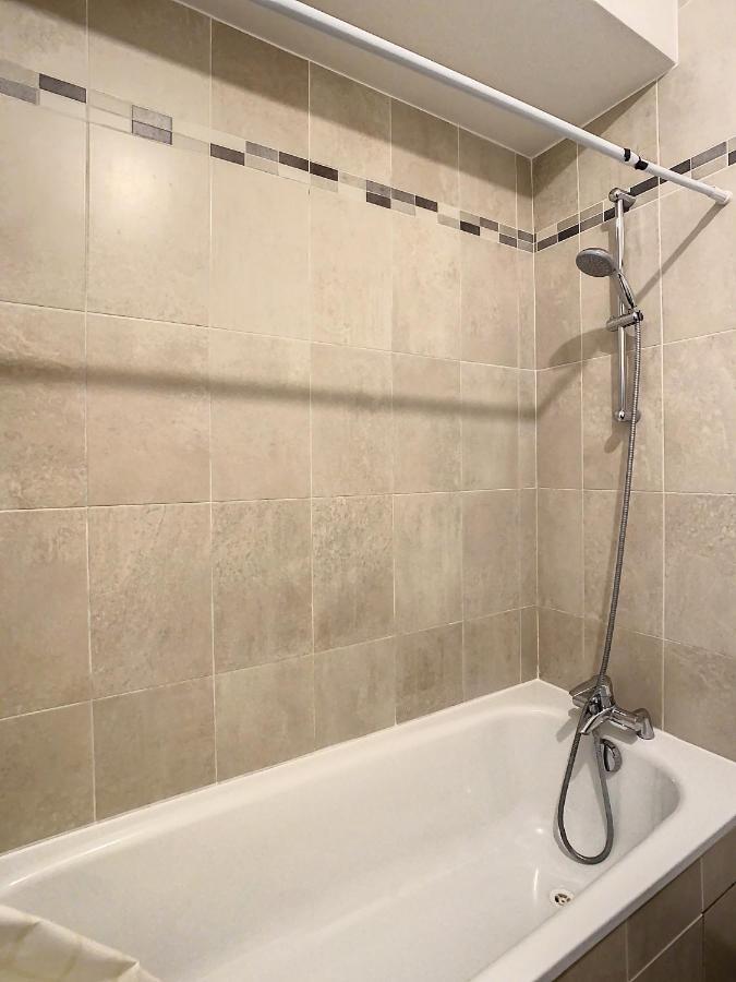 Grand Appartement Paris Et Disneyland 4Pers Neuilly-sur-Marne Exterior photo